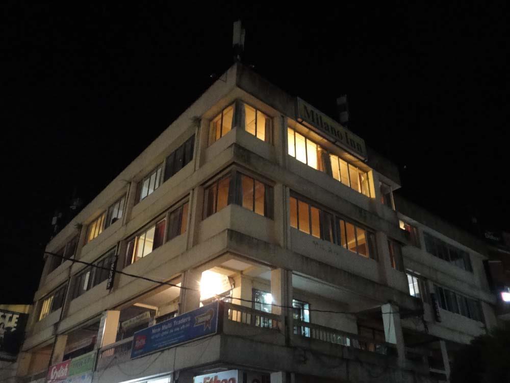 נוארה אליה Milano Inn מראה חיצוני תמונה