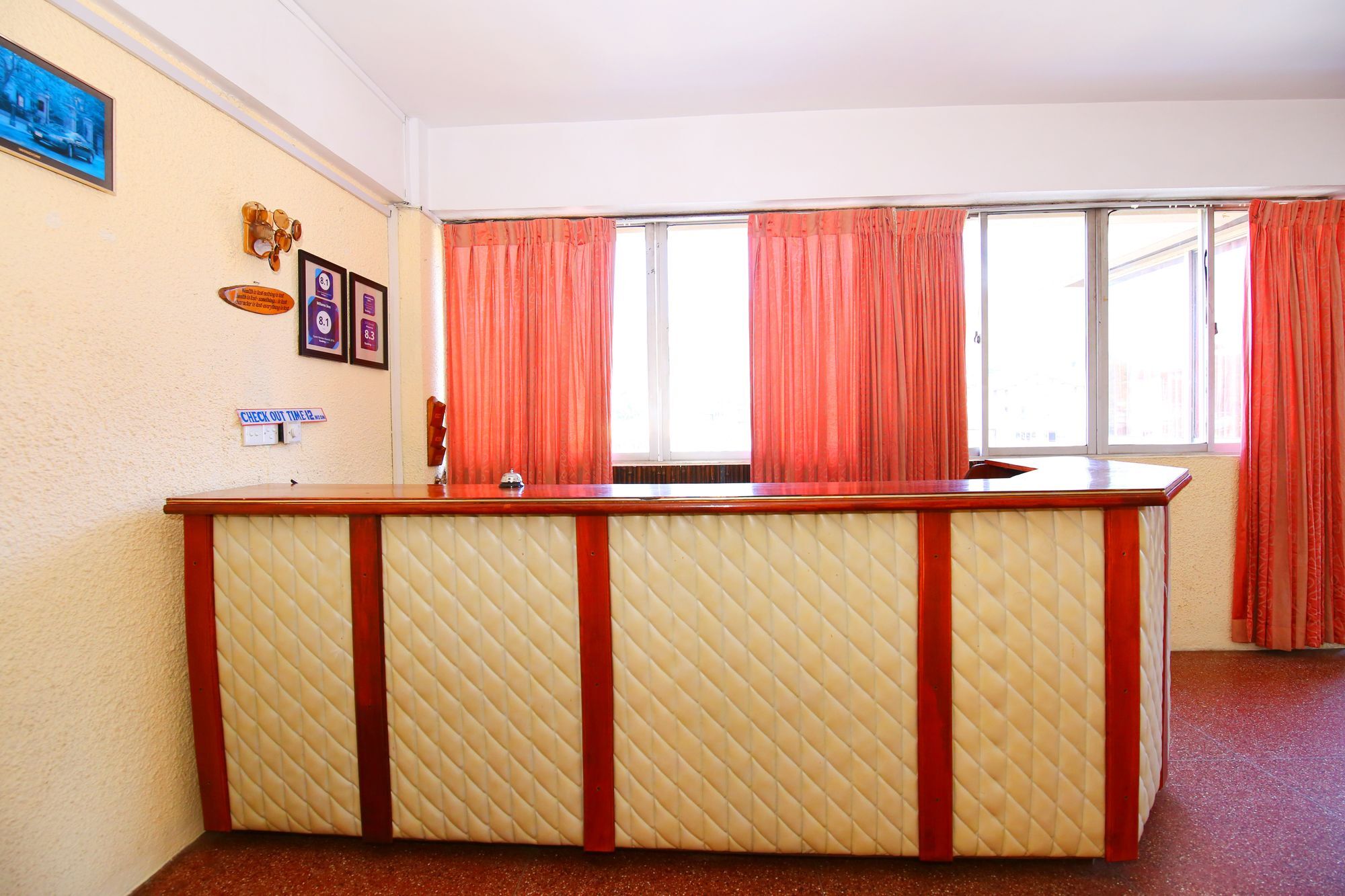 נוארה אליה Milano Inn מראה חיצוני תמונה